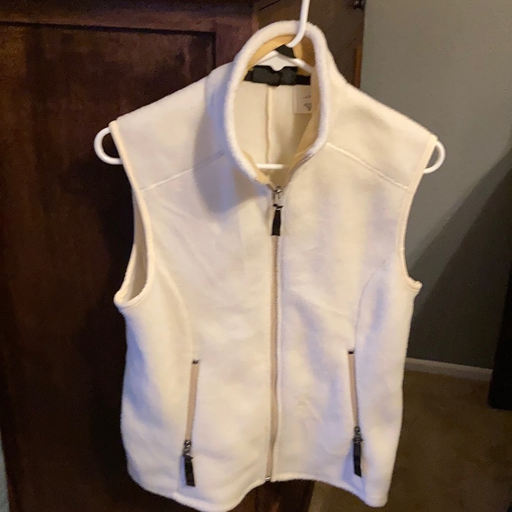NWOT PATAGONIA SYNCHILLA VEST